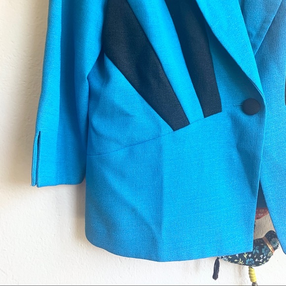 ⚡️SOLD⚡️ - Picture 2 of 4